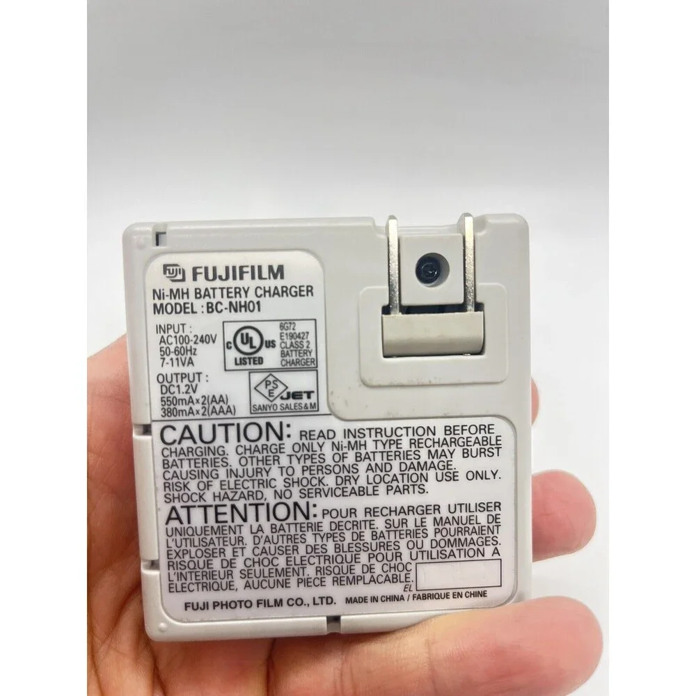 FujiFilm BC-NH01 Battery Charger